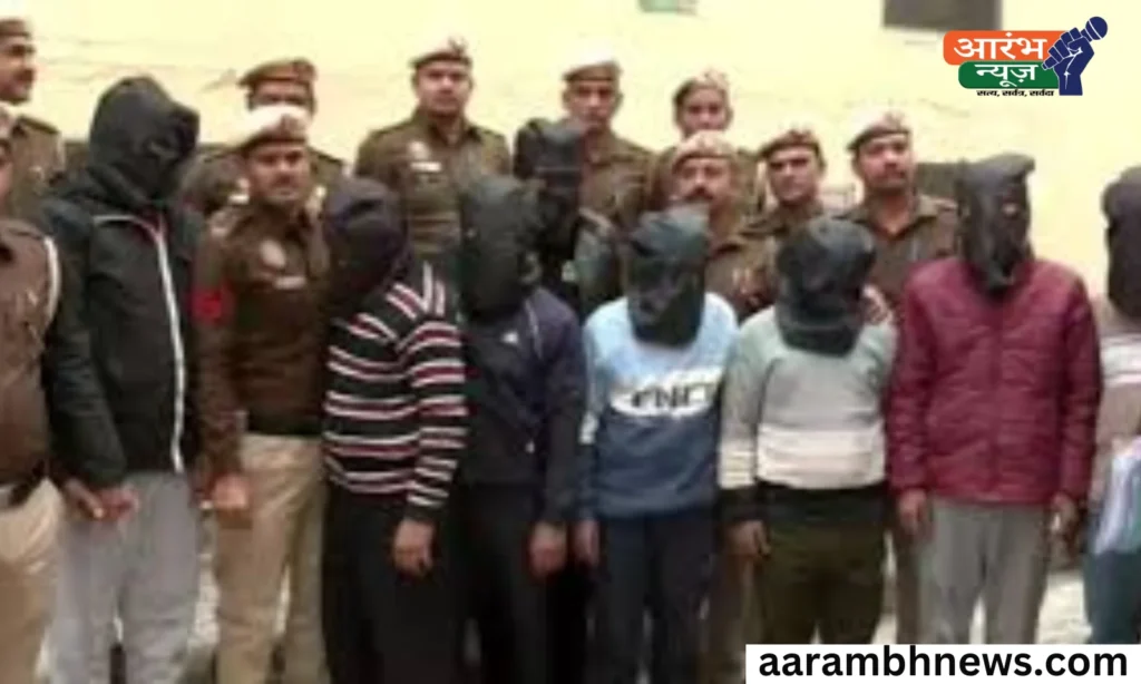 दक्षिण दिल्ली में 40 Bangladeshi Illegal Immigrants गिरफ्तार, Fake Documents के साथ रह रहे थे भारत में 1 दक्षिण दिल्ली में 40 Bangladeshi Illegal Immigrants गिरफ्तार, Fake Documents के साथ रह रहे थे भारत में