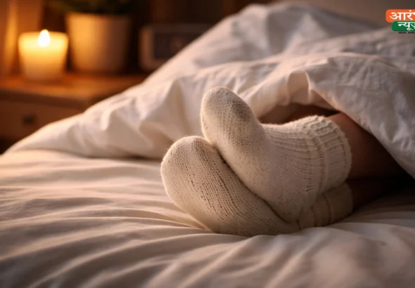 wearing socks while sleeping